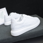 Oversized Sneaker | Unisex